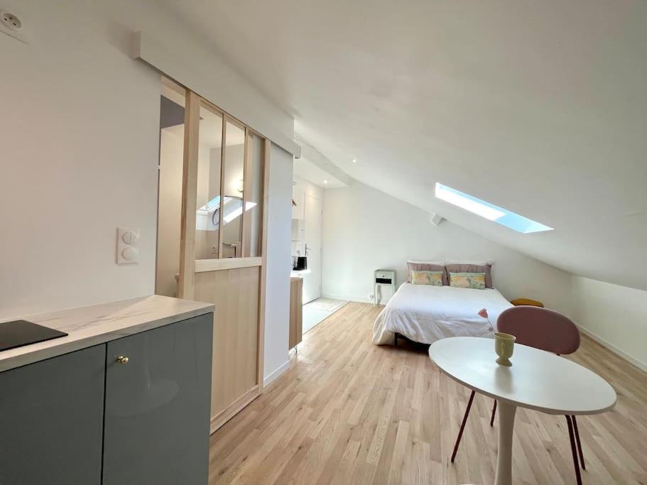 Studio Jade : Charmant Logement Place Clemenceau Apartment По Екстериор снимка