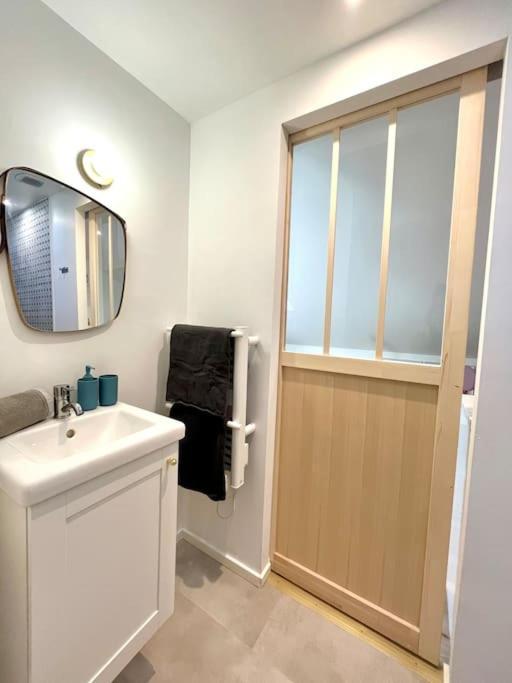 Studio Jade : Charmant Logement Place Clemenceau Apartment По Екстериор снимка